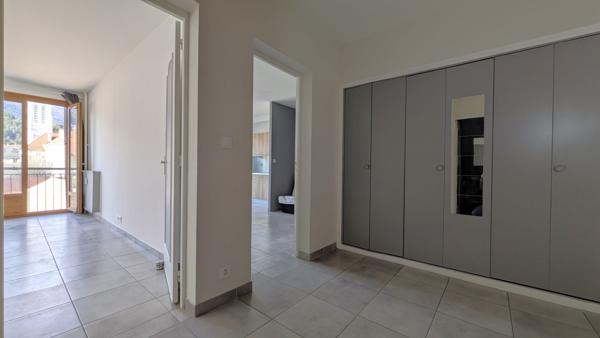 T2 avec vue dégagée.