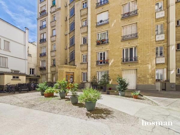 Studio de charme de 29 m² – Calme absolu – 4ᵉ étage avec ascenseur – Cave