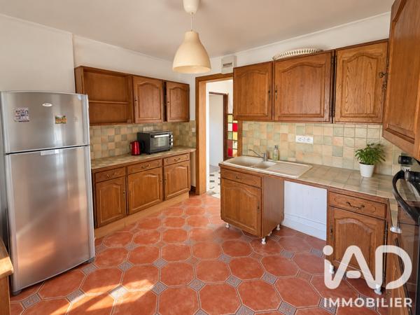 Immeuble à vendre 250 m² Méru
