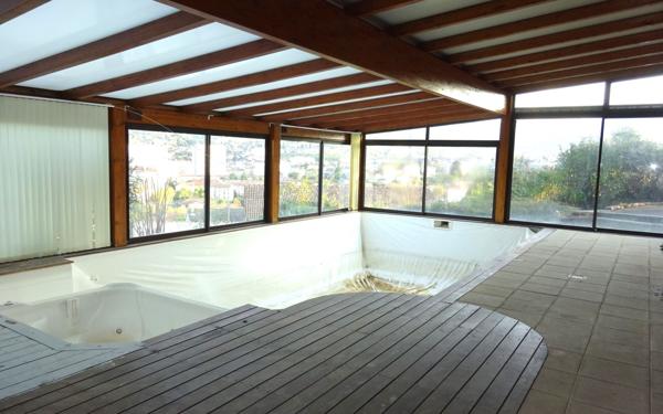 Maison à vendre    4 pièces • 127 m2 Saint-Chamond