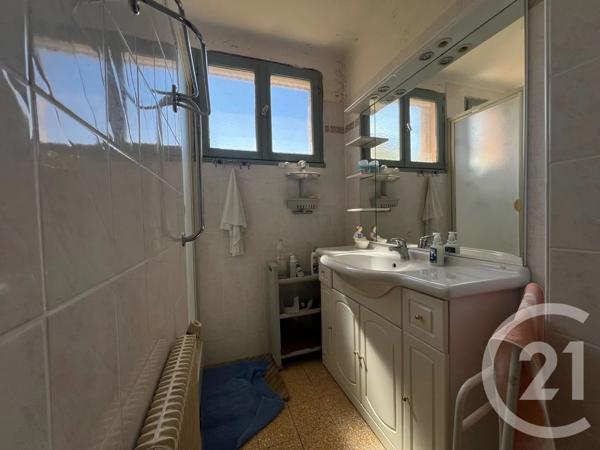 Maison à vendre  5 pièces - 80,79 m 2   AGDE  - 34