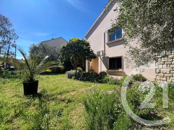 Maison à vendre  5 pièces - 80,79 m 2   AGDE  - 34