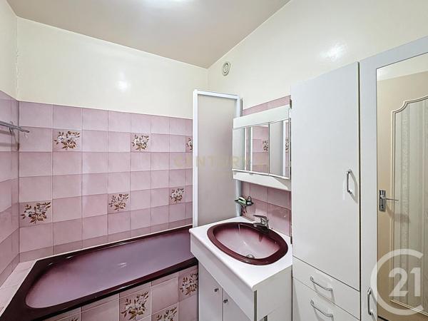 Appartement F3 à vendre  3 pièces - 70,87 m2 NOISY LE GRAND - 93