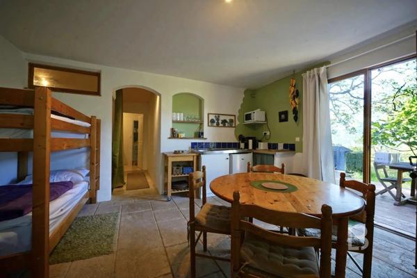 Charmant Gite à vendre à Gréolieres