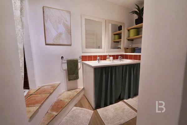 Charmant Gite à vendre à Gréolieres