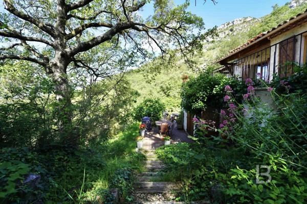 Charmant Gite à vendre à Gréolieres
