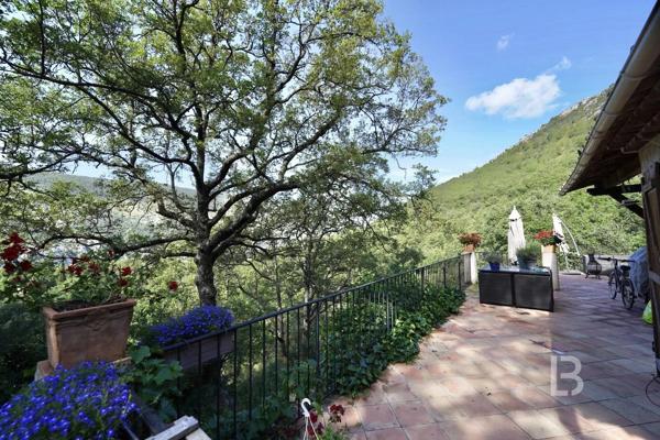 Charmant Gite à vendre à Gréolieres