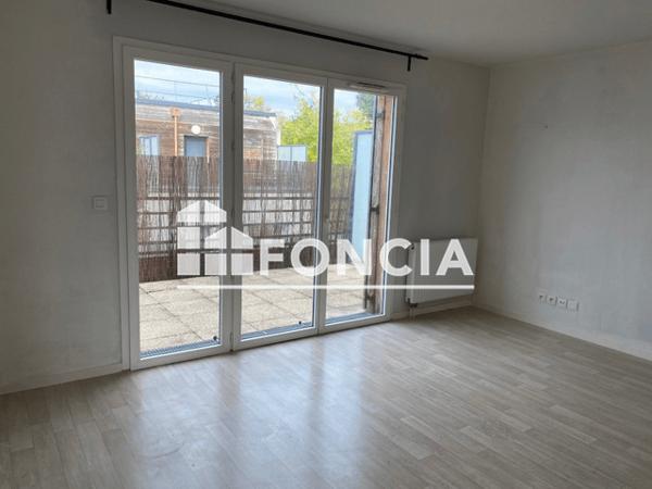 Location Appartement 2 pièces 40.88 m² - 137 AVENUE DES PYRENEES Villenave D'ornon 33140