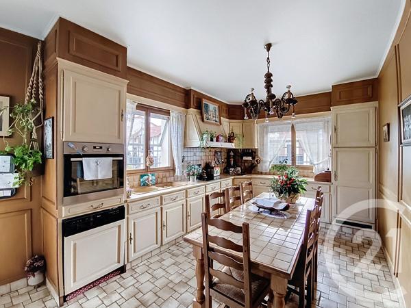 Maison à vendre  6 pièces - 177 m2 ST DENIS - 93