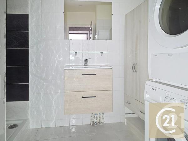 Appartement F3 à vendre  3 pièces - 64,26 m 2   BEZIERS  - 34