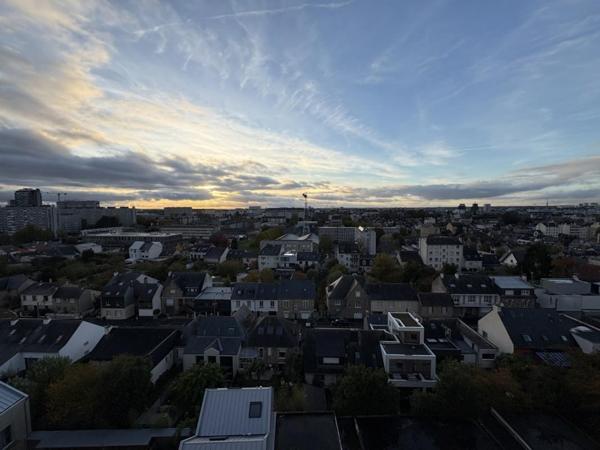 Appartement T2 à louer - 52 m² (réf : 566426)