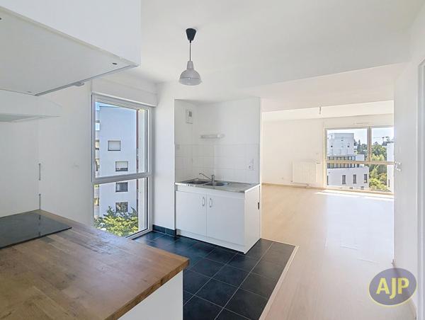 Appartement à vendre Rennes - 4 pièces, 82m² avec 3 chambre(s) à 369 950€ - AJP Immobilier Rennes Nord