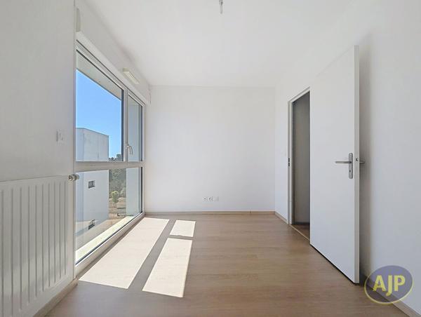 Appartement à vendre Rennes - 4 pièces, 82m² avec 3 chambre(s) à 369 950€ - AJP Immobilier Rennes Nord