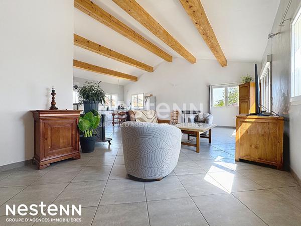 Maison à Canet comprenant 4 chambres et double garage