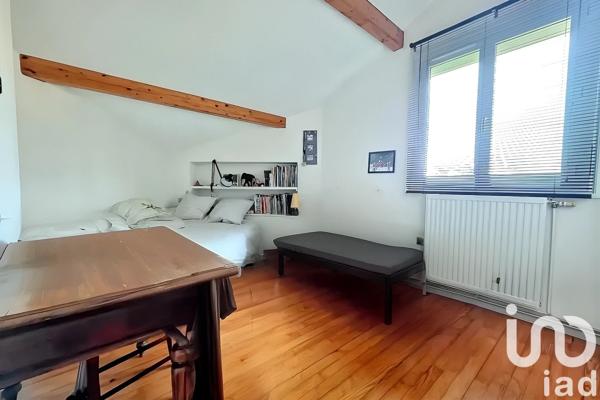 Maison 7 pièces de 166 m² à Saint-Just-Malmont (43240)