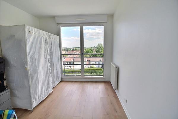 Appartement Duplex à Elancourt 5 pièces 100 m2 avec parking sous-sol