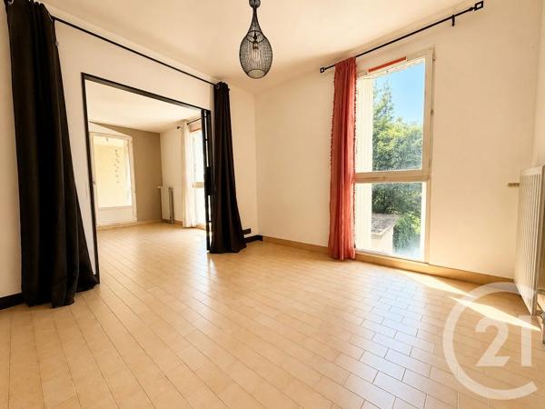 Appartement à vendre  5 pièces - 91 m 2   VALENCE  - 26