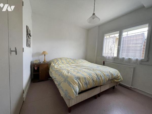 Maison d'habitation offrant environ 110 m² habitables sur un terrain de 1251 m².