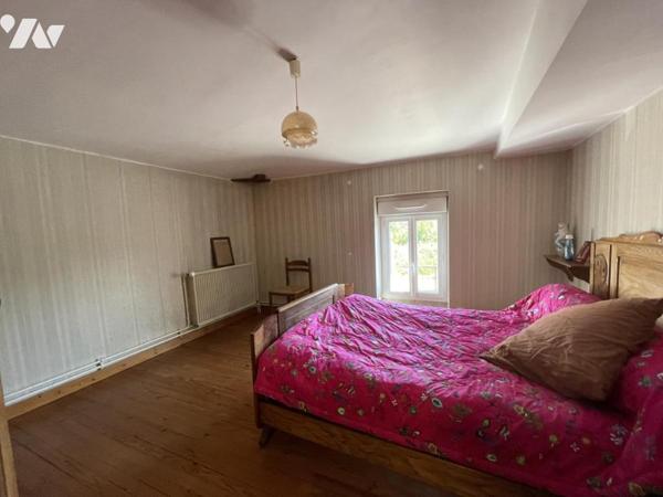 Maison d'habitation offrant environ 110 m² habitables sur un terrain de 1251 m².