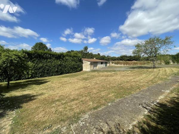 Maison d'habitation offrant environ 110 m² habitables sur un terrain de 1251 m².