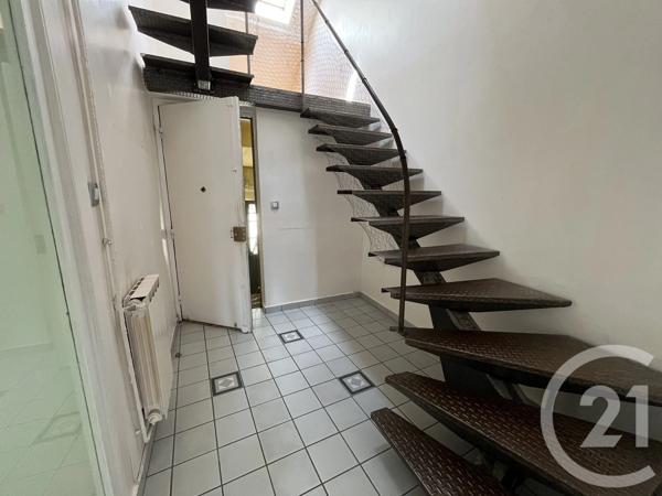 Appartement T5 à vendre  5 pièces - 168 m 2   ST ETIENNE  - 42