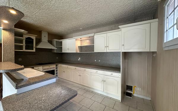 Maison à vendre    4 pièces •  Capbreton