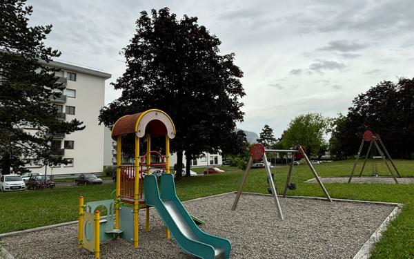 Appartement à vendre    6 pièces • 130,62 m2 Ambilly