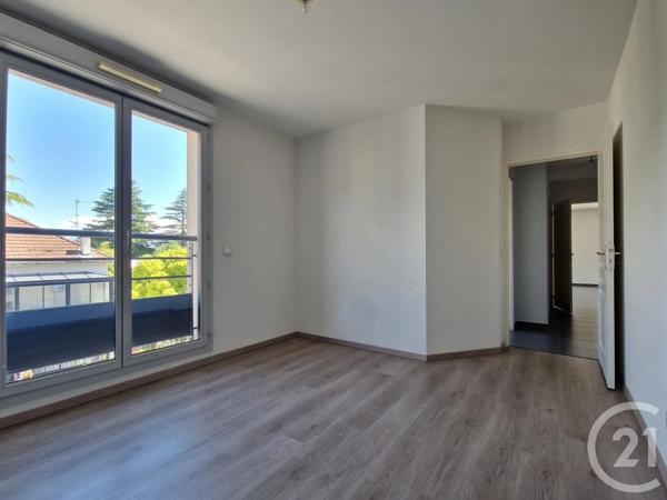 Appartement F3 à vendre  3 pièces - 67,91 m 2   GRENOBLE  - 38