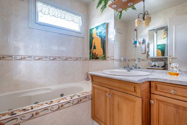 Maison 184m² au sol - 7 pièces à vendre à IGNY