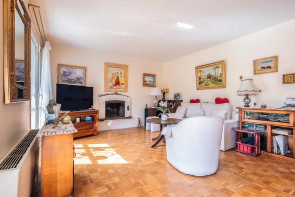 Maison 184m² au sol - 7 pièces à vendre à IGNY