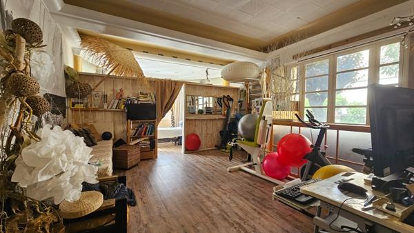 Appartement ou local professionnel AGEN 153.99 m2