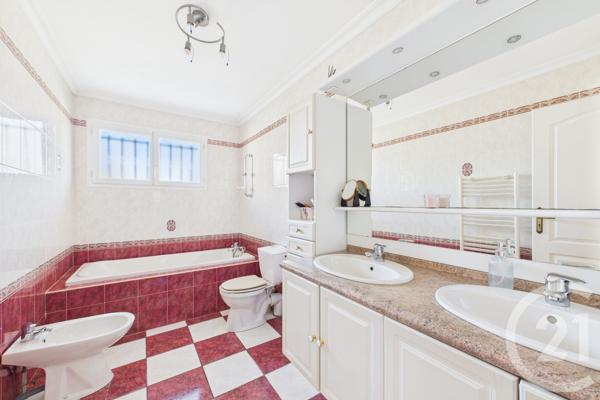 Maison à vendre  6 pièces - 130 m2 BRUGES - 33