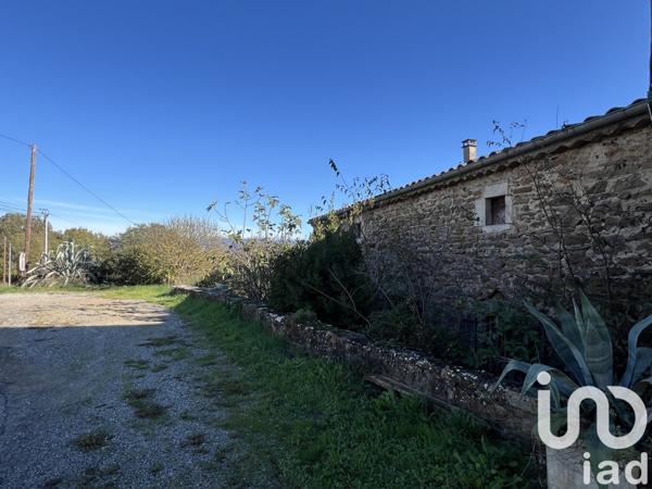 Maison 12 pièces de 230 m² à Saint-Sernin (07200)