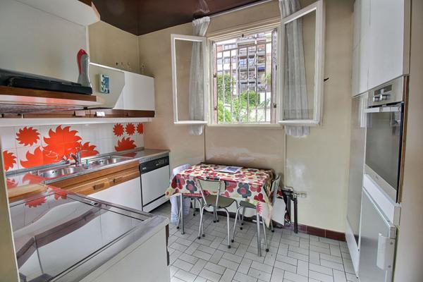 Maison Pre St Gervais 3 pieces  avec exterieur , sous sol total et garage ferne exterieur