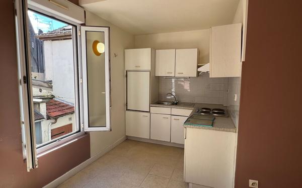 Appartement à vendre    2 pièces • 280 m2 Pau