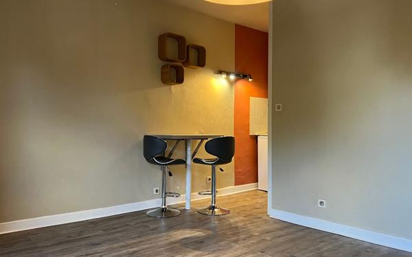 Appartement à vendre    2 pièces • 280 m2 Pau