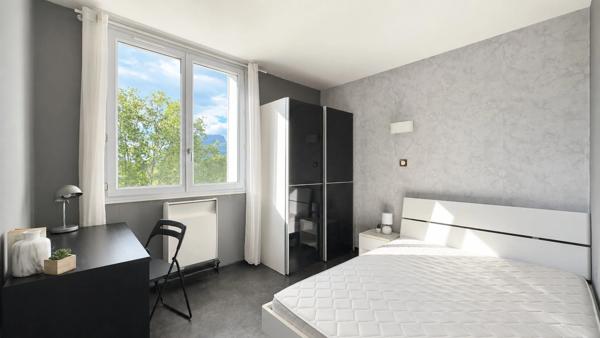 Appartement à vendre 4 pièces SAINT MARTIN D'HERES (38)