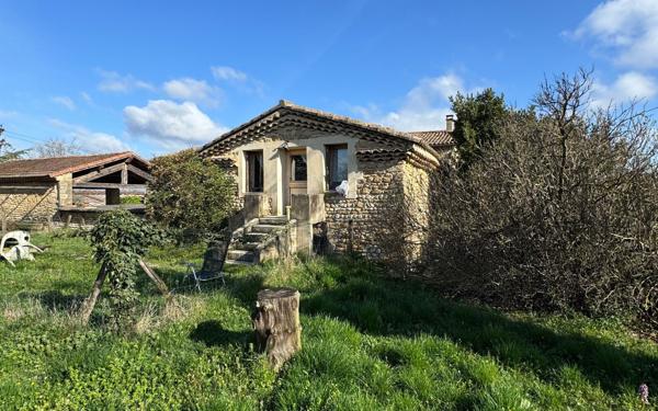 Maison à vendre    5 pièces •  Chabrillan