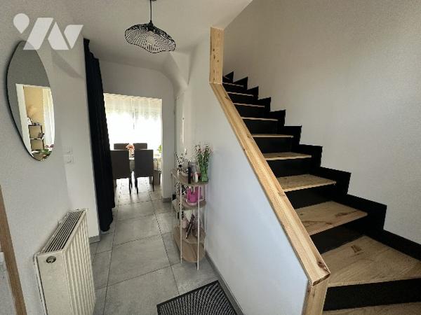 MAISON - 3 CHAMBRES - GARAGE - JARDIN