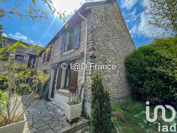 Maison 8 pièces de 165 m² à Leuville-sur-Orge (91310)