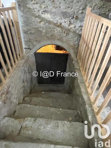 Maison 8 pièces de 165 m² à Leuville-sur-Orge (91310)