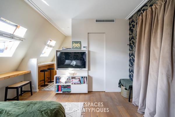 Studio rénové au dernier étage d’un immeuble avec ascenseur au coeur du Marais