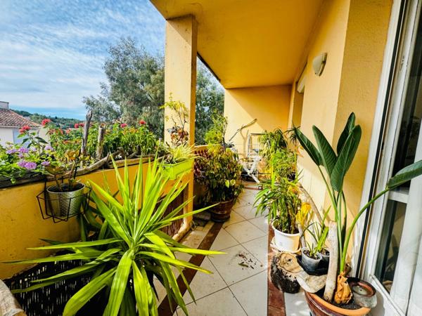 Appartement 4 pièces – Dernier étage, lumineux et au calme