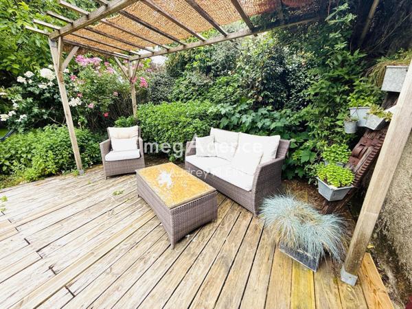 Maison à THORIGNY-SUR-OREUSE, 89260 - 6 pièces 215m²