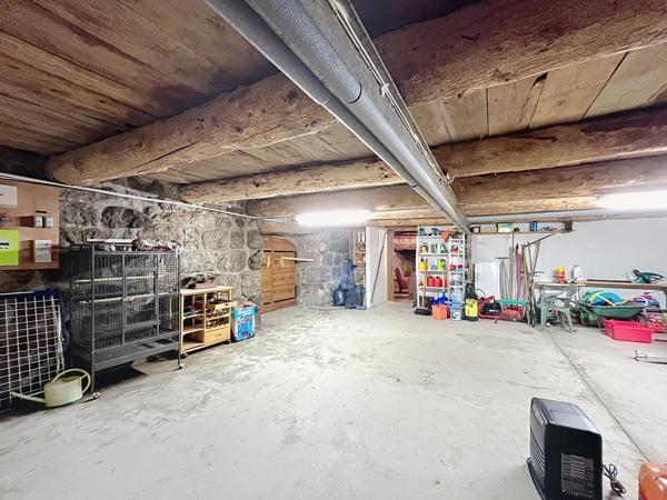 Rare à la vente - Ferme secteur SAINT-JEURES
