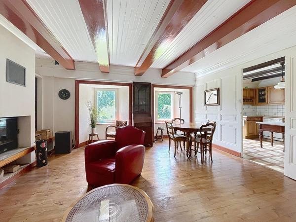 Rare à la vente - Ferme secteur SAINT-JEURES
