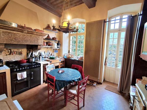 Maison 5 pièces Montigny les Vesoul 130 m2 à 129 000 euros