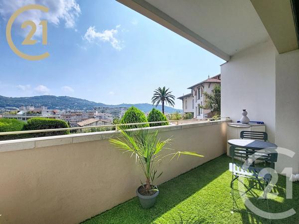 Appartement F2 à vendre  2 pièces - 58,08 m 2   CANNES  - 06