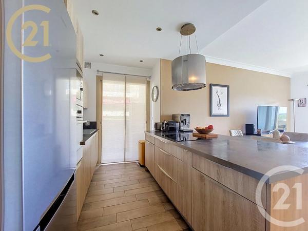 Appartement F2 à vendre  2 pièces - 58,08 m 2   CANNES  - 06