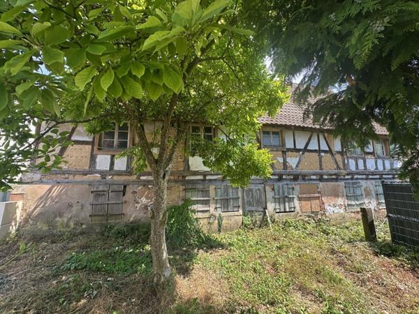 Immense grange dans un état exceptionnel et maison colombages 1731